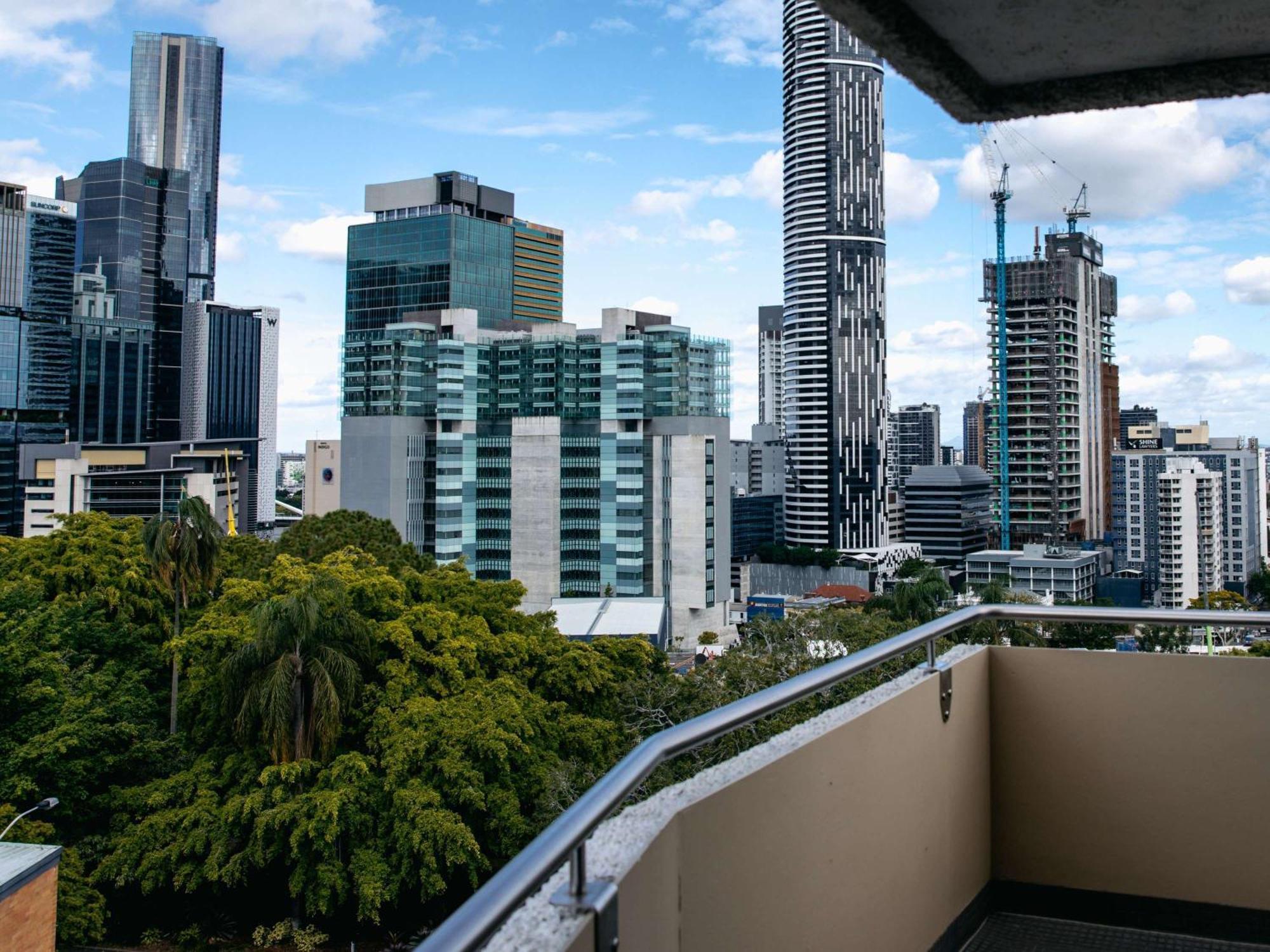 Mercure Brisbane Spring Hill Extérieur photo